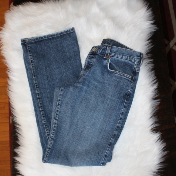 Lucky Brand, Dungarees button fly jeans  style 81LY060 size  6/ 28 - Picture 1 of 10